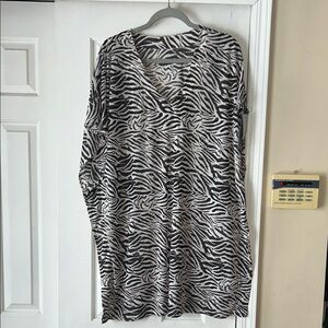 Zebra Print V-Neck swim cover up